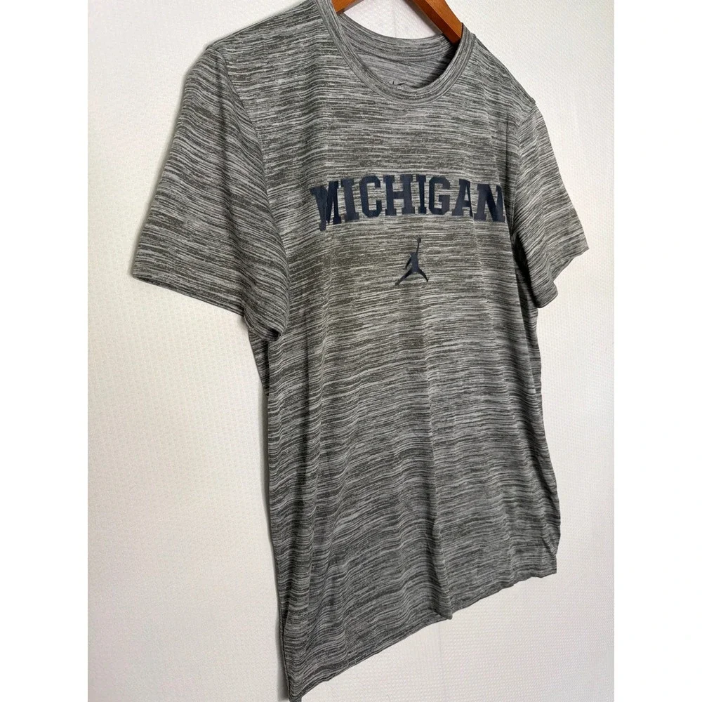 Jordan Michigan Wolverines Dri-FIT Grey Space Dye T-Shirt Small Jumpman NCAA
